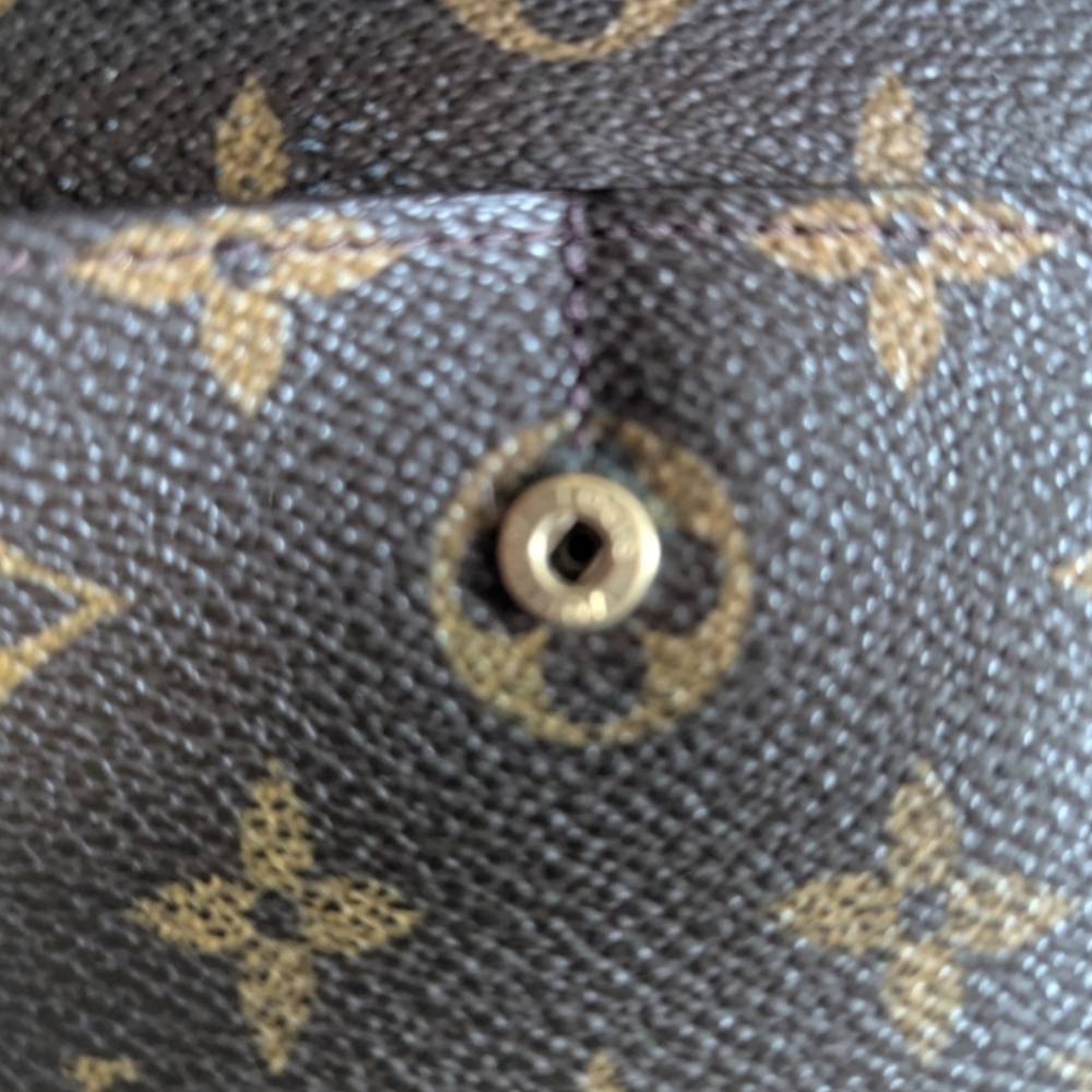 Louis Vuitton Sarah Monogram Continental Wallet - Picture 9 of 16
